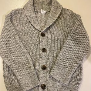 Gap boys gray button up sweater size 3 years